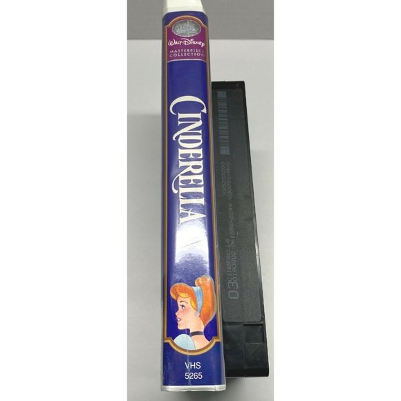 Cinderella VHS Walt Disney Masterpieces Collection 1995 Clamshell Case - Picture 5 of 6